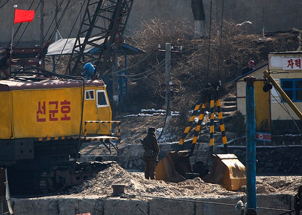 신의주시, 노천 하수도 복개 공사 완료