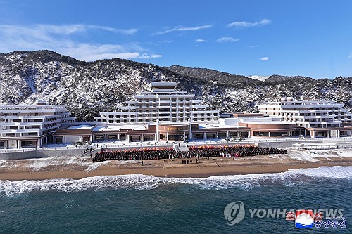 北, 원산 이어 동해안에 또 해변관광지…함북 염분진지구에 준공